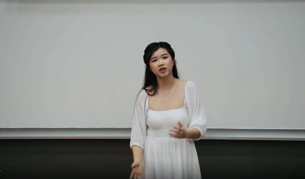 Winola Lam Wai-Larm, performing Juliet’s balcony monologue.